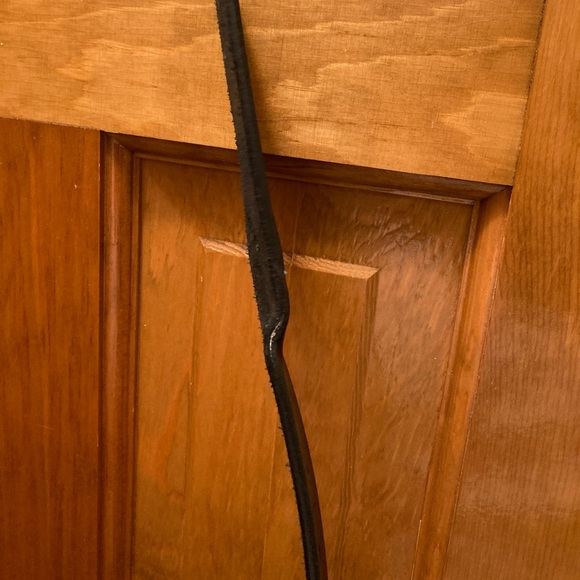 🔥2 for $10🔥 Tommy Hilfiger Black Leather Belt Size 44 - Picture 7 of 9